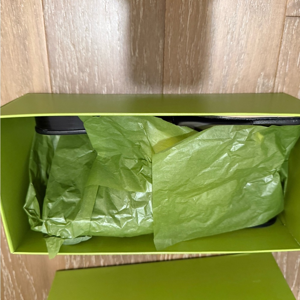 Tory Burch Black Patent Leather Low Heel Slide Sandals - Picture 10 of 11